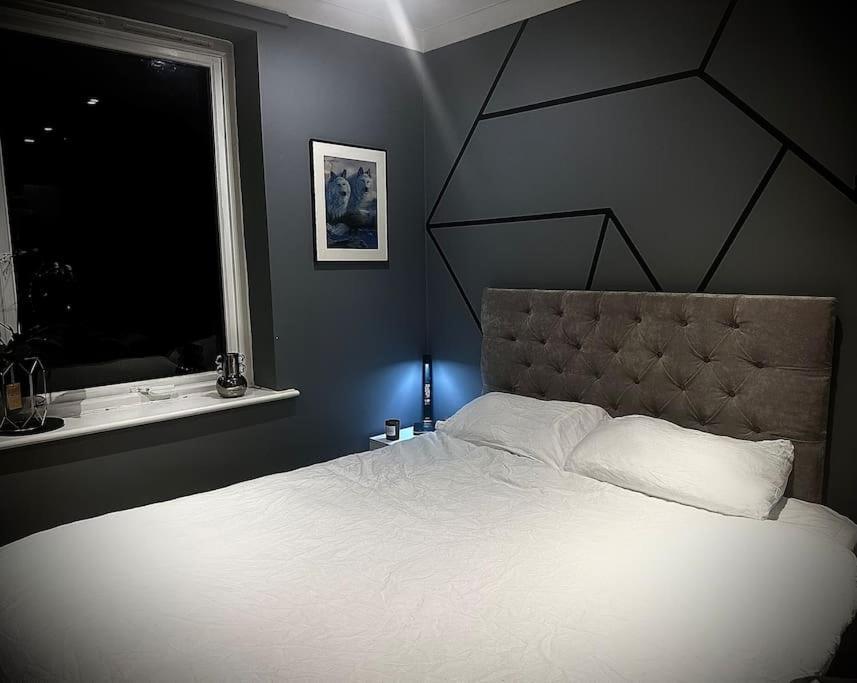 Stunning Luxury Croydon Apartment Gatwick Airport Close Purley Eksteriør billede