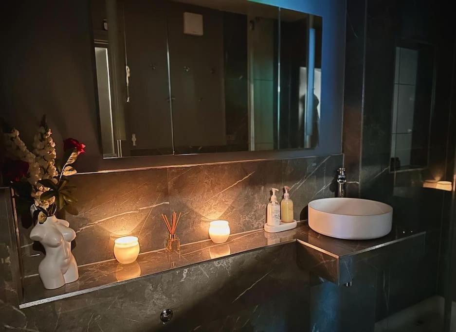 Stunning Luxury Croydon Apartment Gatwick Airport Close Purley Eksteriør billede